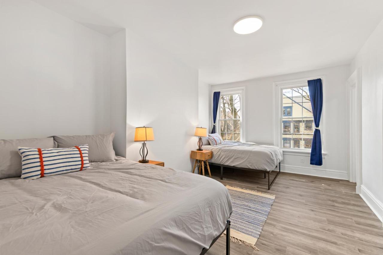 Appartement Orange Oasis In The Heart Of East Rock With Free Parking Near Dt And Yale à New Haven Extérieur photo